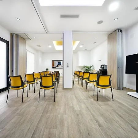 Urbansea Bex Готель