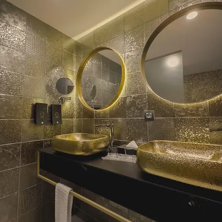 Hotell Urbansea Bex 4*