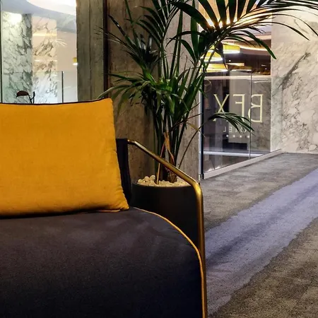 Design Bex فندق