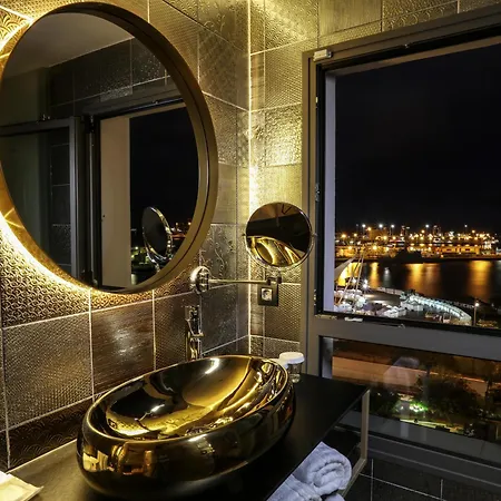 Design Bex فندق 4*