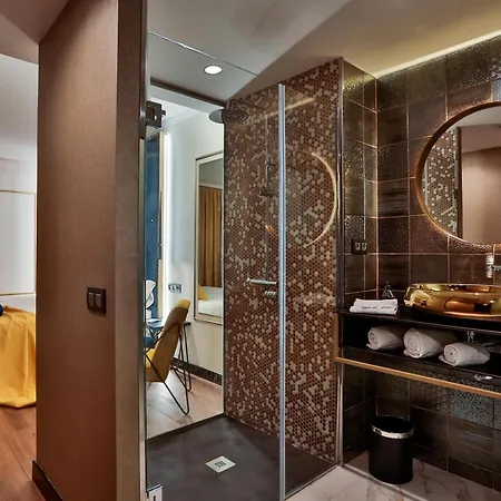 فندق Design Bex 4*