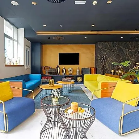 Urbansea Bex Szálloda 4*