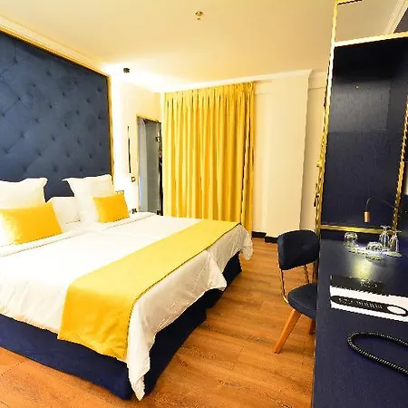 فندق Design Bex 4*